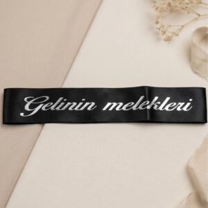 Siyah Gelinin Melekleri Yazılı Kuşak